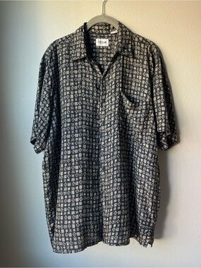 Vintage 1990s Mens 100% Silk Button Front Shirt